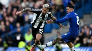 Enzo Fernandez Dapat Applause dari Manajer Chelsea!