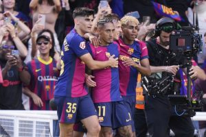 Barcelona Taklukkan Madrid 4-3, Flick Hampir Ambruk oleh Emosi